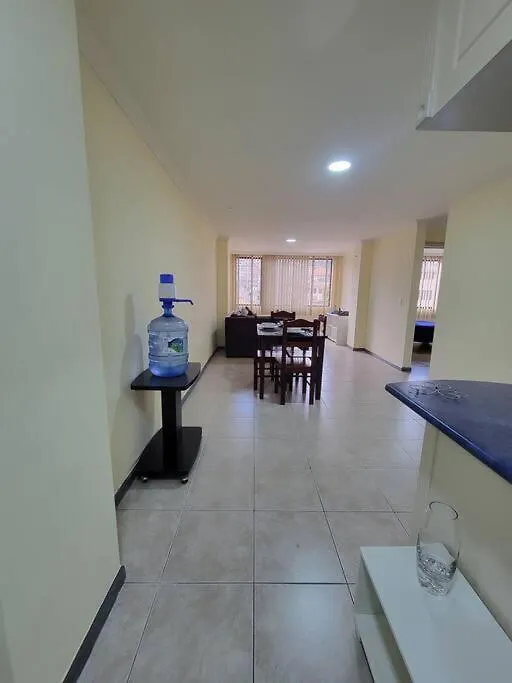 Departamento Edificio Alameda Διαμέρισμα Κουένκα 0*,